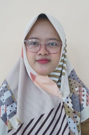 INA SISKA HASANAH / STAF HONORER